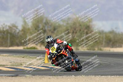 media/Nov-16-2025-Race Pace (Sun) [[8c5fa54630]]/Verified Riders/2-Turn 7 (945am)/